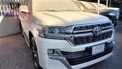 تويوتا لاندكروزر